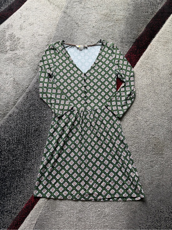 Boden Dresses & Skirts - Boden Green Geometric Floral Jersey Knit Mini Dress